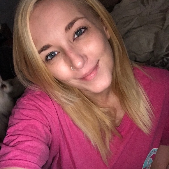 Meet your Posher, Paris - Picture 6 of 6